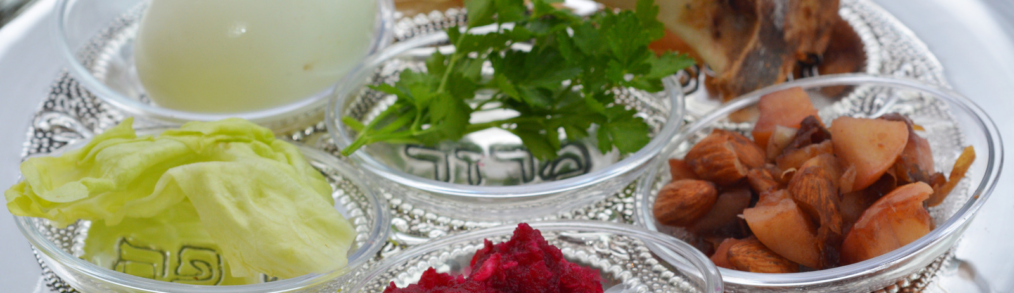 close up shot of a passover seder plate